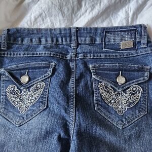 Embellished Dark Blue Women's Jeans with Rhinestone Back Pockets
